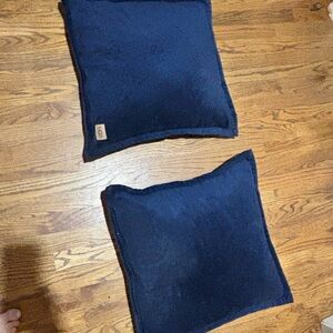 UGG ~ Square ~ TWO 20 X 20 Inch Decorative Pillows Navy Blue  ~ Soft Cuddley